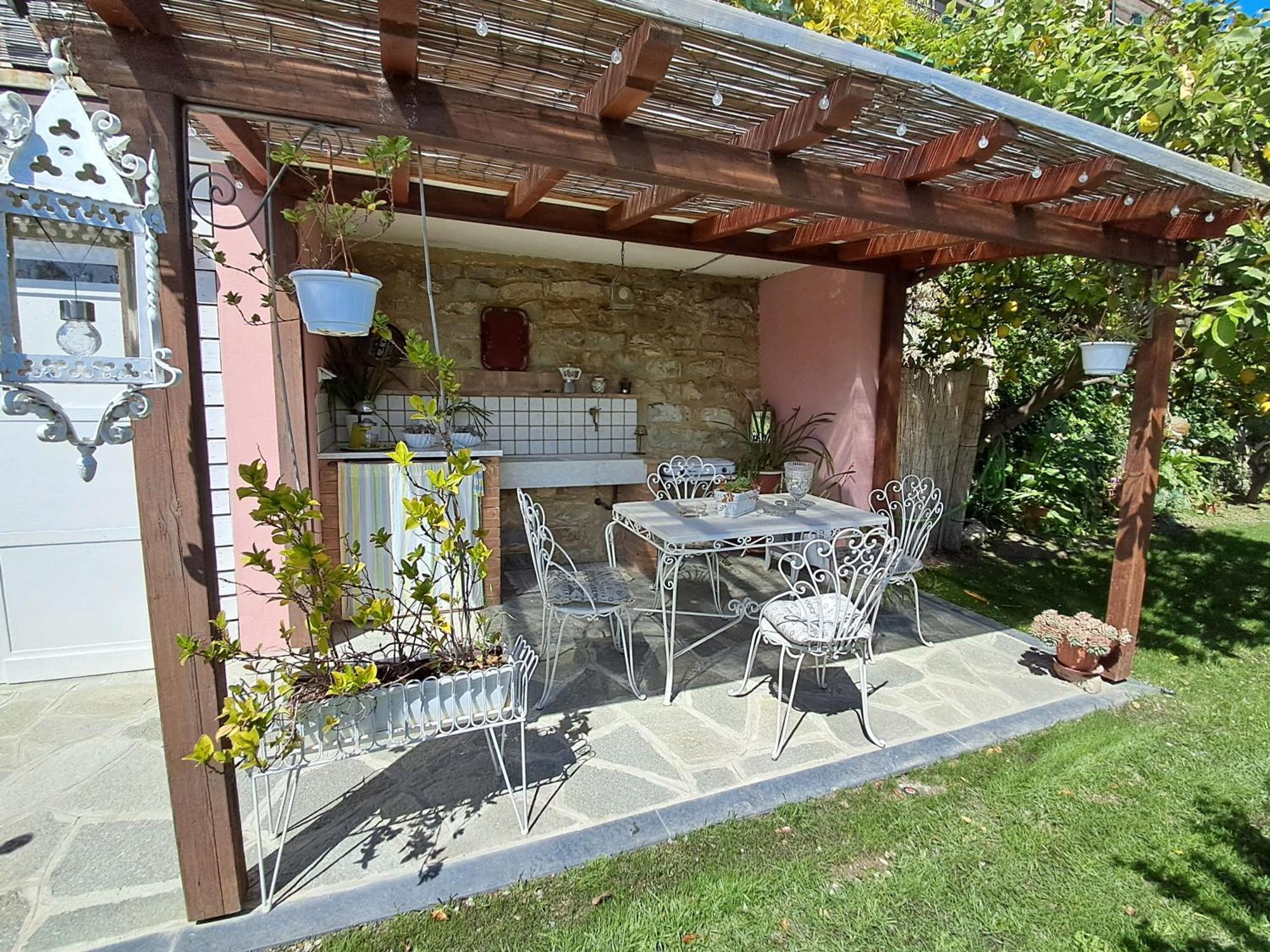 Florinda Lemon'S Suite Cervo Exterior photo